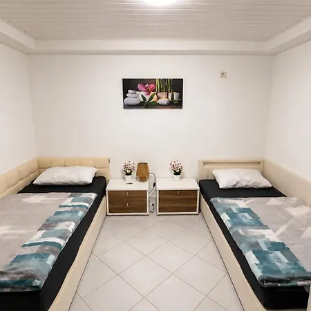Cozy Quiet For 6 Guests * Dietzenbach